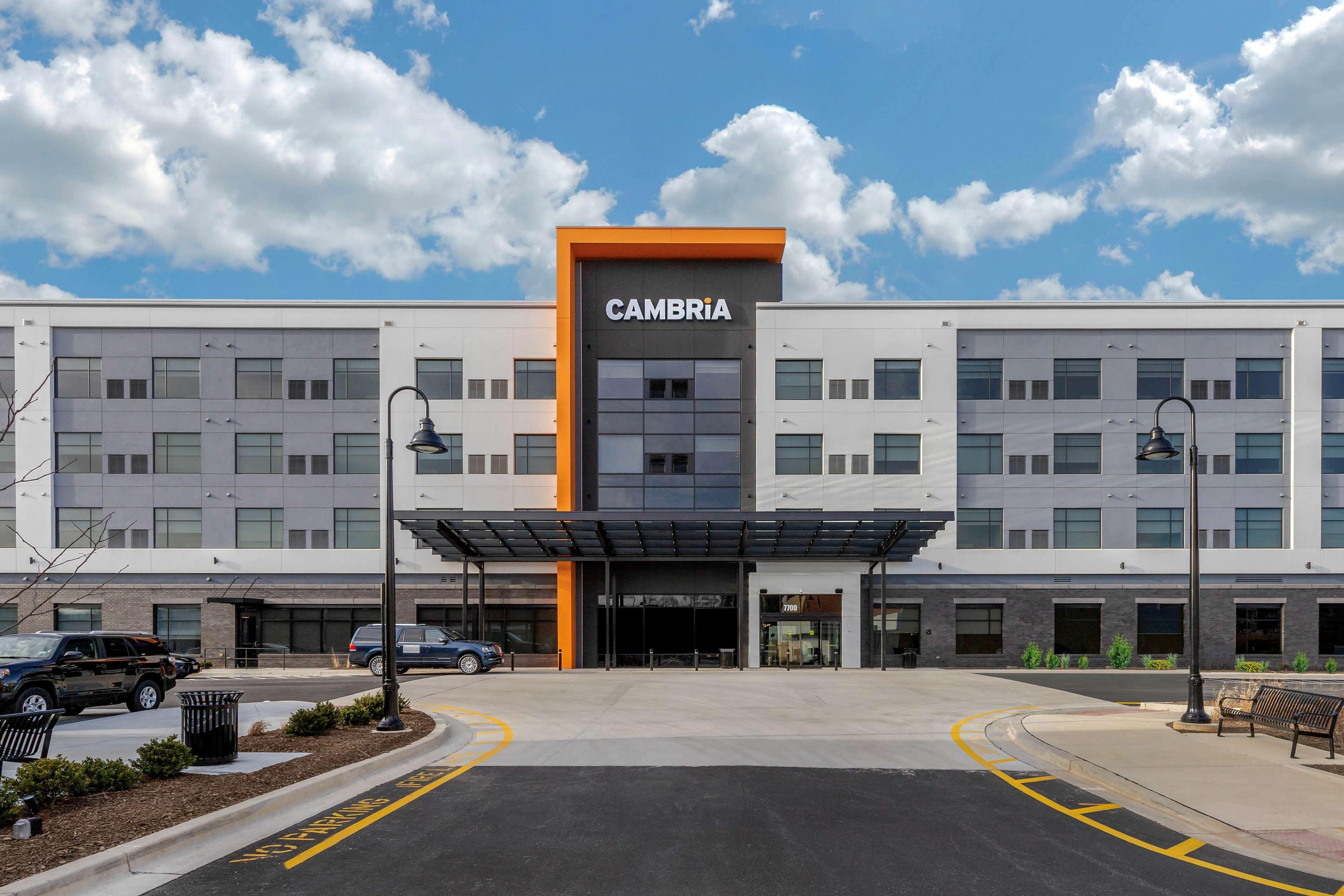 Cambria - Arundel Mills Bwi Airport Hanover
